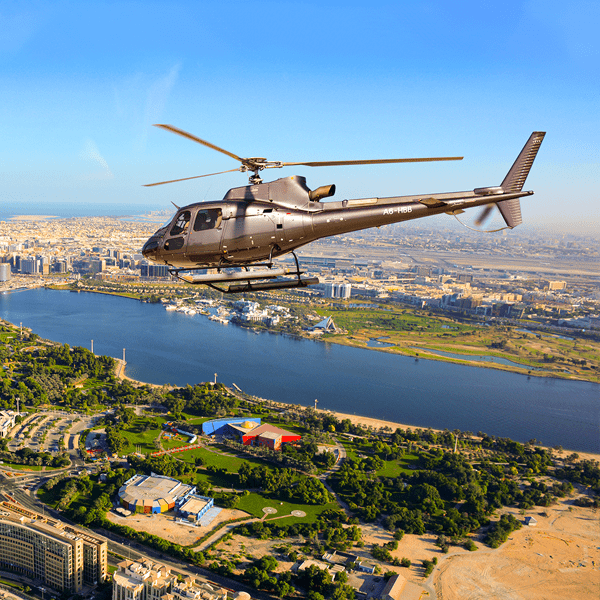 Iconic – 12-Minute Panoramic Flight in Dubai