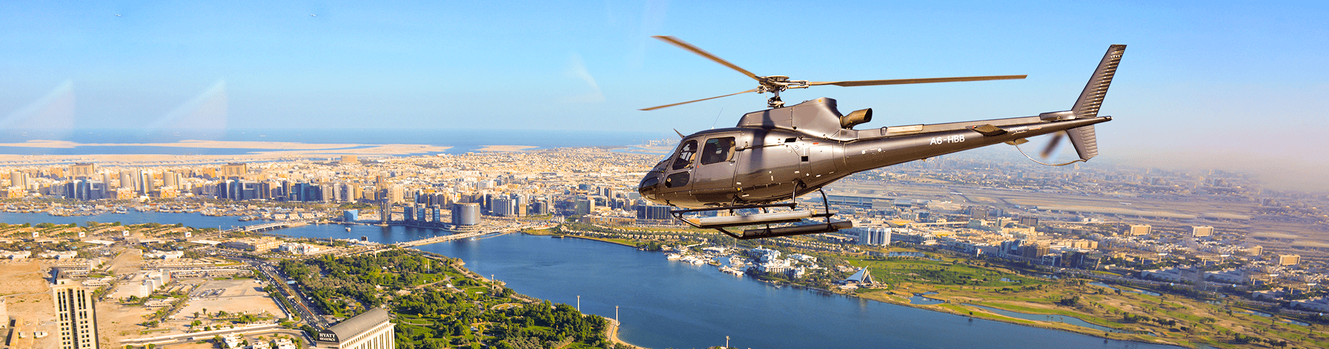 جولة ايقونية بالهليكوبتر 12 دقيقة في دبي
